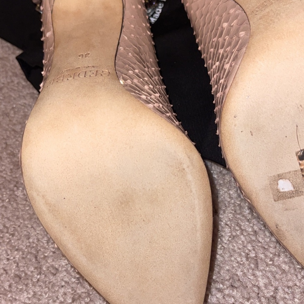 Gedebe Veronique 02 Python Pink Pumps! - image 5